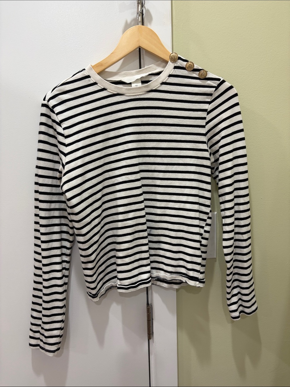 H&M Black & White Striped Crewneck Long Sleeve Top with Shoulder Buttons